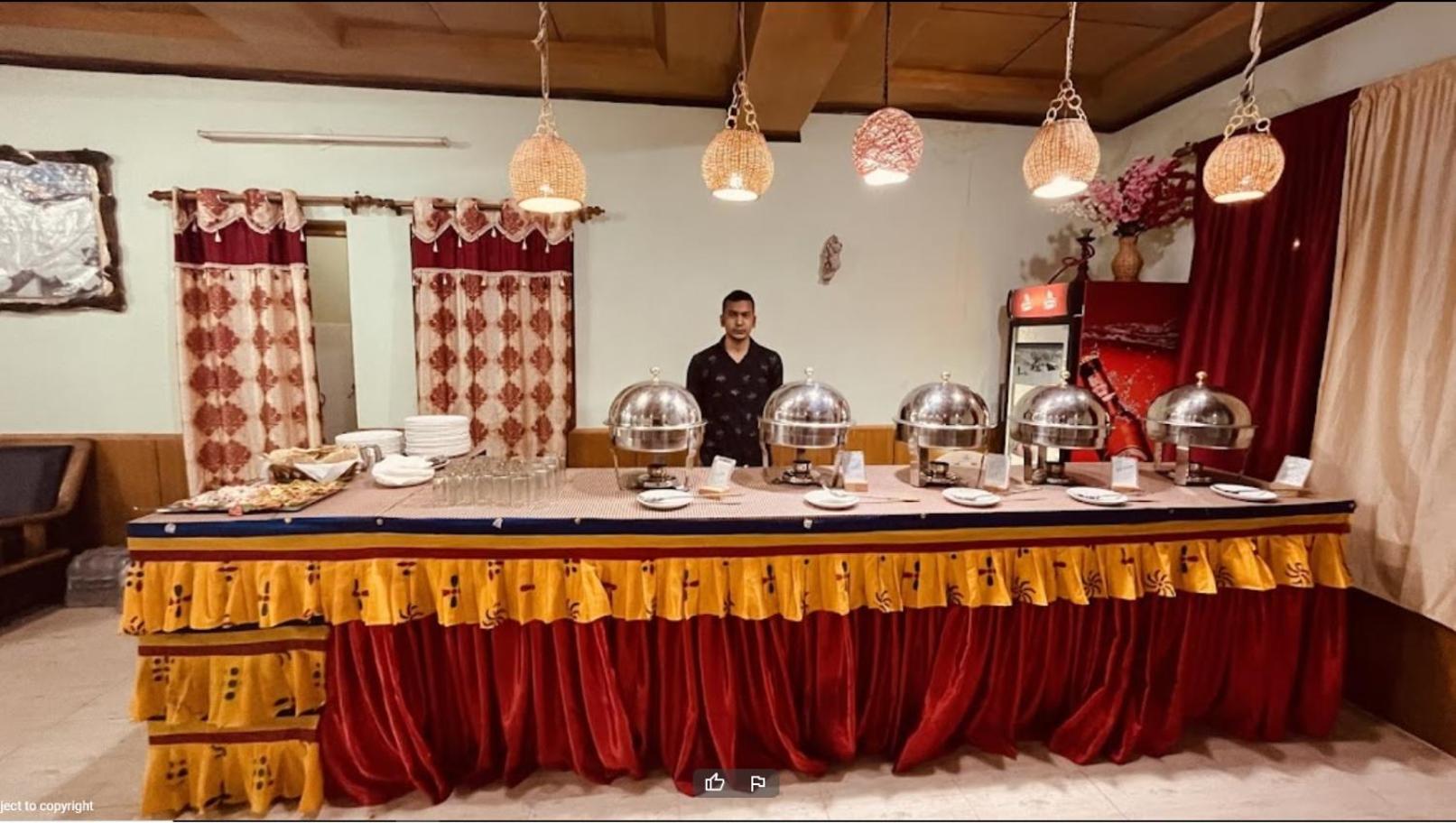 Tih Hotel Jorchung Leh Ngoại thất bức ảnh